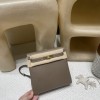 Kelly Ado 18/Étoupe Grey  Gold  Clemence