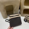Kelly Ado 46 /（Ebene） BrushedSilver Clemence