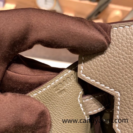 Hermes birkin 30cm stock jonathan& Canvas 37 /Gold Silver Hardware Full Handmade Hermes birkin 30cm stock jonathan& Canvas 37 /Gold Silver Hardware Full Handmade