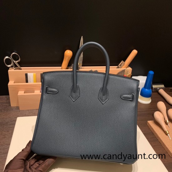Hermes Birkin 25cm togo 6O/Vert Cypres & S4 /Deep Blue Silver Hardware Full Handmade 147 Hermes Birkin 25cm togo 6O/Vert Cypres & S4 /Deep Blue Silver Hardware Full Handmade 147