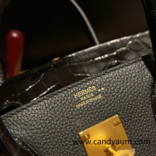 Hermes Birkin 30cm Crocodile& Touch 89 Black (Noir) Gold Hardware Full Handmade Hermes Birkin 30cm Crocodile& Touch 89 Black (Noir) Gold Hardware Full Handmade