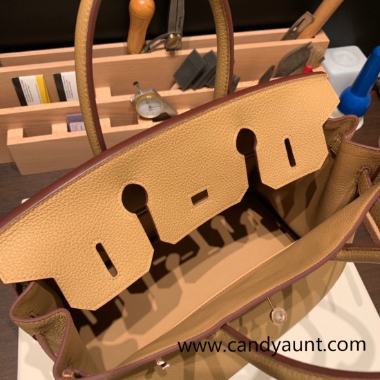 Hermes birkin 30cm togo 4B /Biscuit Gold Hardware Full Handmade Hermes birkin 30cm togo 4B /Biscuit Gold Hardware Full Handmade