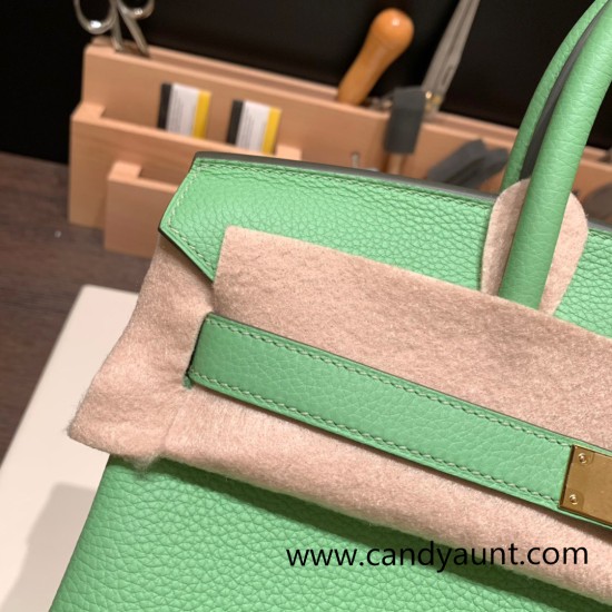 Hermes birkin 30cm togo 3I/Vert Criquet Gold Hardware Full Handmade Hermes birkin 30cm togo 3I/Vert Criquet Gold Hardware Full Handmade