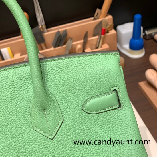 Hermes birkin 30cm togo 3I/Vert Criquet Gold Hardware Full Handmade Hermes birkin 30cm togo 3I/Vert Criquet Gold Hardware Full Handmade
