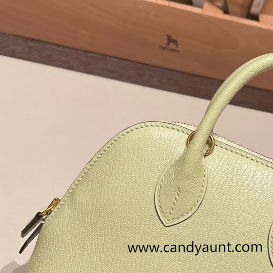 Hermes mini bolide Chevre R9 /Jaune Bourgeon Full Handmade 040 Hermes mini bolide Chevre R9 /Jaune Bourgeon Full Handmade 040