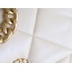 【新登場】CHANEL 19Bag ミッドサイズハンドバッグ アップグレードバージョン ミルクアプリコット色 - エレガンスと実用性の融合 【新登場】CHANEL 19Bag ミッドサイズハンドバッグ アップグレードバージョン ミルクアプリコット色 - エレガンスと実用性の融合