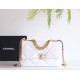 【新登場】CHANEL 19Bag ミッドサイズハンドバッグ アップグレードバージョン ホワイト - ハイクラスで万能なファッションアイテム 【新登場】CHANEL 19Bag ミッドサイズハンドバッグ アップグレードバージョン ホワイト - ハイクラスで万能なファッションアイテム