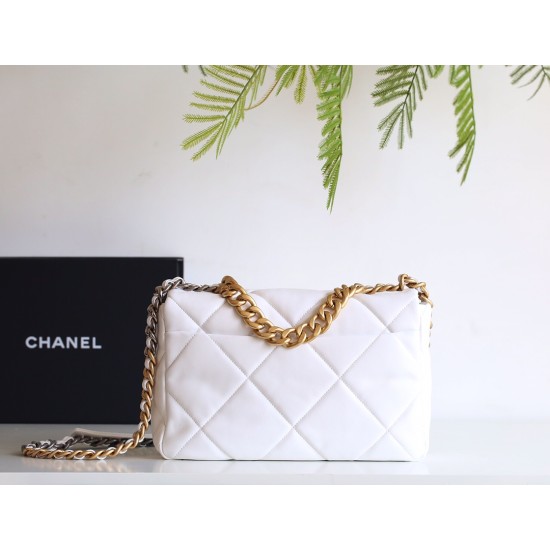 【新登場】CHANEL 19Bag ミッドサイズハンドバッグ アップグレードバージョン ホワイト - ハイクラスで万能なファッションアイテム 【新登場】CHANEL 19Bag ミッドサイズハンドバッグ アップグレードバージョン ホワイト - ハイクラスで万能なファッションアイテム
