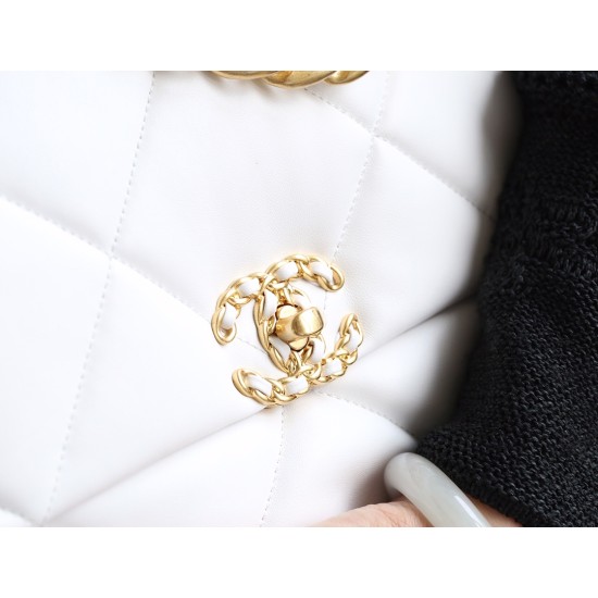 【新登場】CHANEL 19Bag ミッドサイズハンドバッグ アップグレードバージョン ホワイト - ハイクラスで万能なファッションアイテム 【新登場】CHANEL 19Bag ミッドサイズハンドバッグ アップグレードバージョン ホワイト - ハイクラスで万能なファッションアイテム