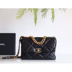 【新登場】CHANEL 19Bag ミッドサイズハンドバッグ アップグレードバージョン ブラックゴールドクラス - 三色金色チェーンで輝くエレガンス