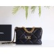 【新登場】CHANEL 19Bag ミッドサイズハンドバッグ アップグレードバージョン ブラックゴールドクラス - 三色金色チェーンで輝くエレガンス 【新登場】CHANEL 19Bag ミッドサイズハンドバッグ アップグレードバージョン ブラックゴールドクラス - 三色金色チェーンで輝くエレガンス