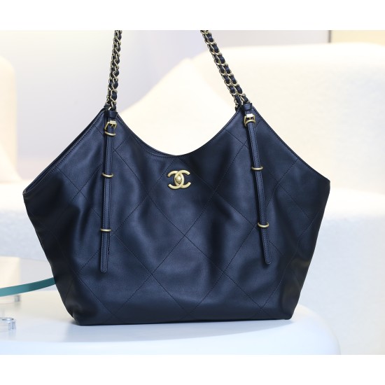 2025NEW-002 CHANEL 25s春夏ランウェイ トートバッグ：レトロゴールドと大格子で輝くラグジュアリー​ 31×26×11 cm 