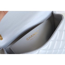 2025NEW-019 24P 春夏コレクション シャネル パールネックレス フラップバッグ：一目惚れの可愛らしさとヴィンテージな魅力 12.5×17×5cm 
