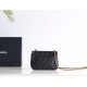 2025NEW-032 24P 春夏コレクション シャネル パールネックレス フラップバッグ:心を掴むパールスクエアミニの究極可愛さ 12.5×17×5cm 2025NEW-032 24P 春夏コレクション シャネル パールネックレス フラップバッグ:心を掴むパールスクエアミニの究極可愛さ 12.5×17×5cm