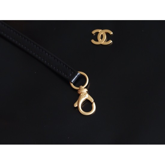 【24B 秋冬新作】Chanel 22 バッグ ダブルポケットモデル ブラックゴールド スモールサイズ | 人気のゴミ袋バッグ新バージョン 35×37×7 cm 【24B 秋冬新作】Chanel 22 バッグ ダブルポケットモデル ブラックゴールド スモールサイズ | 人気のゴミ袋バッグ新バージョン 35×37×7 cm