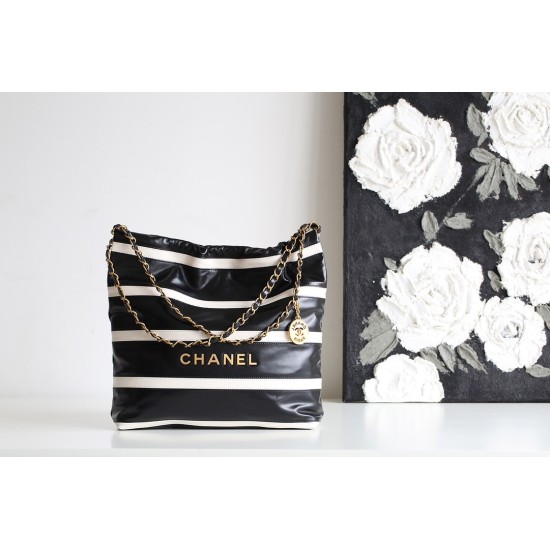 【24s 新作】Chanel 22Bag カスタムカラー ホワイト / ブラック アンティバ原廠革 | 白黒パンダ配色 クラシックトレンドバッグ 35×37×7 cm 【24s 新作】Chanel 22Bag カスタムカラー ホワイト / ブラック アンティバ原廠革 | 白黒パンダ配色 クラシックトレンドバッグ 35×37×7 cm