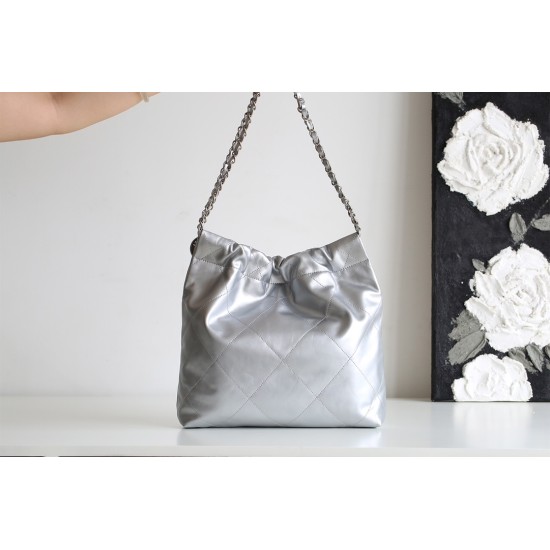 【No°22 香水 100 周年記念】Chanel 22bag ゴミ袋バッグ - モンテベロ油蝋牛革 × モダンデザイン 35×37×7cm 【No°22 香水 100 周年記念】Chanel 22bag ゴミ袋バッグ - モンテベロ油蝋牛革 × モダンデザイン 35×37×7cm