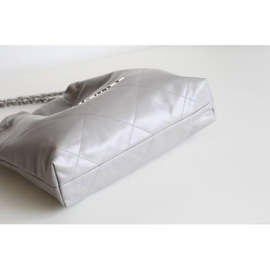 【No.22 香水 100 周年記念】Chanel 22 バッグ ゴミ袋デザイン - モンテベロ油蝋牛革 × ミニマルエレガンス 35×37×7cm 【No.22 香水 100 周年記念】Chanel 22 バッグ ゴミ袋デザイン - モンテベロ油蝋牛革 × ミニマルエレガンス 35×37×7cm