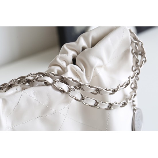 【No.22 香水 100 周年記念】Chanel 22 バッグ ゴミ袋デザイン - モンテベロ油蝋牛革 × 大容量実用 39×42×8cm 【No.22 香水 100 周年記念】Chanel 22 バッグ ゴミ袋デザイン - モンテベロ油蝋牛革 × 大容量実用 39×42×8cm