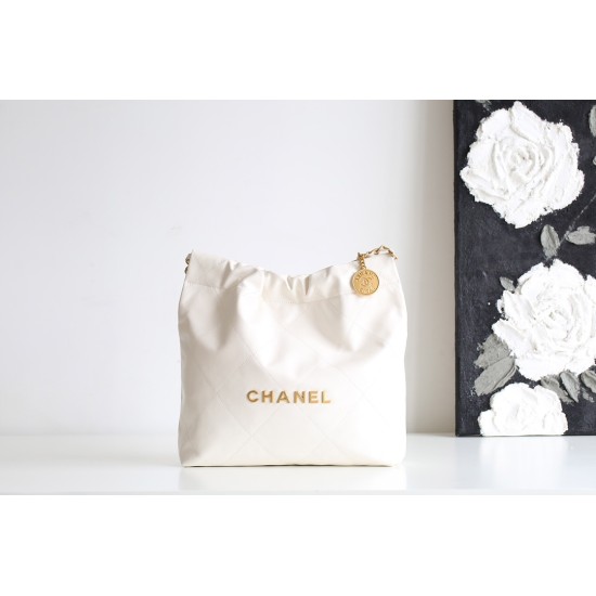 【No°22 香水 100 周年記念】Chanel 22 バッグ ゴミ袋デザイン - モンテベロ油蝋牛革 × 次世代クラシック 35×37×7cm 【No°22 香水 100 周年記念】Chanel 22 バッグ ゴミ袋デザイン - モンテベロ油蝋牛革 × 次世代クラシック 35×37×7cm