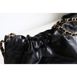 【No°22 香水 100 周年記念】Chanel 22 バッグ ゴミ袋デザイン - モンテベロ油蝋牛革 × 圧倒的存在感 39×42×8cm