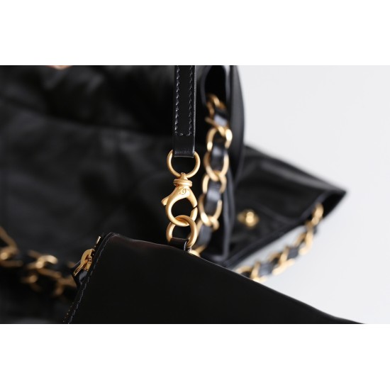 【No°22 香水 100 周年記念】Chanel 22 バッグ ゴミ袋デザイン - モンテベロ油蝋牛革 × 完璧なバランス 35×37×7cm 【No°22 香水 100 周年記念】Chanel 22 バッグ ゴミ袋デザイン - モンテベロ油蝋牛革 × 完璧なバランス 35×37×7cm