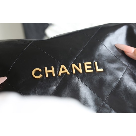 【No°22 香水 100 周年記念】Chanel 22 バッグ ゴミ袋デザイン - モンテベロ油蝋牛革 × 完璧なバランス 35×37×7cm 【No°22 香水 100 周年記念】Chanel 22 バッグ ゴミ袋デザイン - モンテベロ油蝋牛革 × 完璧なバランス 35×37×7cm