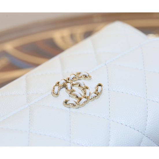 【CHANEL 25S】春夏新作 ケリー ハンドルチェーンバッグ ミルキーブルー 淡い青 × ライトゴールド 清涼感あふれるエレガンス10×18×6.7 cm