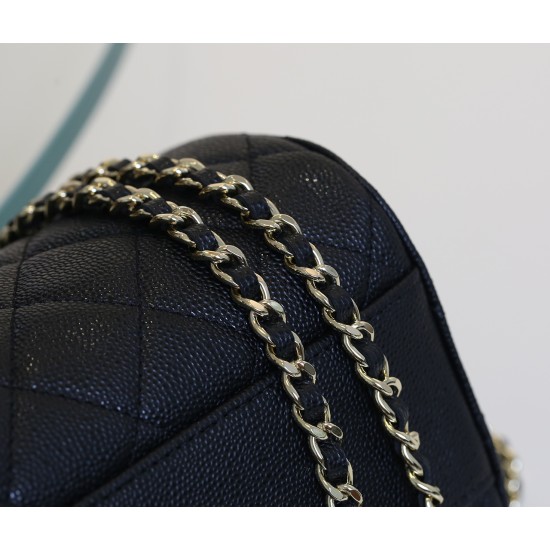 Chanel 25P Mini ボウリングバッグ|クラシックと革新の融合、丸型デザインと 18K 薄金で魅せるファッションアイテム 11.7×18.7×11 cm Chanel 25P Mini ボウリングバッグ|クラシックと革新の融合、丸型デザインと 18K 薄金で魅せるファッションアイテム 11.7×18.7×11 cm