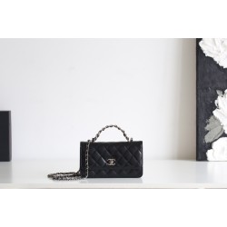 【Chanel 秋冬限定】水鑽オルガン WOC シリーズ - 高級感と実用性の究極融合​ 11×16.7×4 cm
