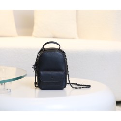 【限定入荷】Chanel So Black Mini リュック 全黒個性デザイン 3way 実用性抜群 ハス小牛革バッグ 18×13×9cm