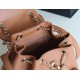 【24P 春夏限定】シャネル Duma ダブルショルダーバッグ ホワイト S サイズ スクラッチ加工小牛皮 ゴールドクランプ 万能エレガントバッグ 18×18.5×12cm 【24P 春夏限定】シャネル Duma ダブルショルダーバッグ ホワイト S サイズ スクラッチ加工小牛皮 ゴールドクランプ 万能エレガントバッグ 18×18.5×12cm