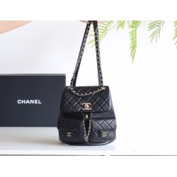 【24P 春夏新登場】Chanel ダブルポケット ヴィンテージ バックパック 「カエルのダブルショルダーバッグ」 ハイブリッド肩紐 20.5×20×11.5cm