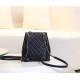 【24P 春夏新登場】Chanel ダブルポケット ヴィンテージ バックパック 「カエルのダブルショルダーバッグ」 スリムフィット 20.5×20×11.5cm 【24P 春夏新登場】Chanel ダブルポケット ヴィンテージ バックパック 「カエルのダブルショルダーバッグ」 スリムフィット 20.5×20×11.5cm