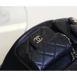 【24P 春夏新登場】Chanel ダブルポケット ヴィンテージ バックパック 「カエルのダブルショルダーバッグ」 スリムフィット 20.5×20×11.5cm