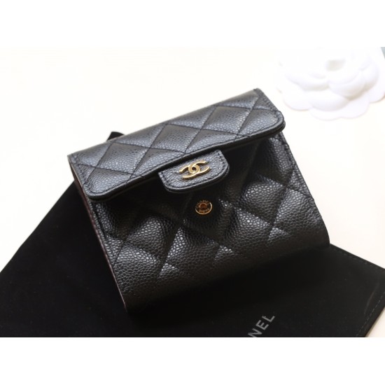 【シャネル】クラシック 3 つ折り財布｜キャビアレザー × ダブル C ロゴ ハイクオリティ実用派 11.5×10.5×3cm