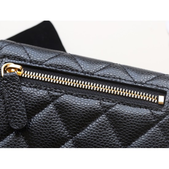 【シャネル】クラシック 3 つ折り財布｜キャビアレザー × ダブル C ロゴ ハイクオリティ実用派 11.5×10.5×3cm