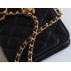 Chanel 24s 最も輝くダブルパール WOC｜幸運のパールと小羊革で彩る、クラシックを超えたおしゃれな日常​ 16.7×10.7×3.7cm