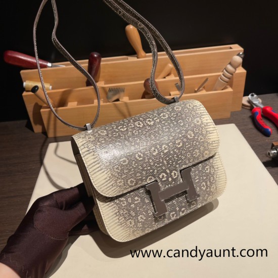 Hermes Constance 19cm 1B/Ombre Silver Hardware 18cm Full Handmade Hermes Constance 19cm 1B/Ombre Silver Hardware 18cm Full Handmade