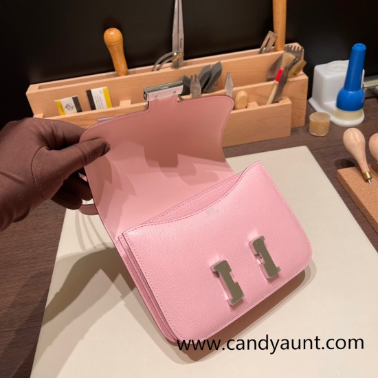 Hermes Constance 19cm Chevre 3Q /Rose Sakura Silver Hardware 18cm Full Handmade Hermes Constance 19cm Chevre 3Q /Rose Sakura Silver Hardware 18cm Full Handmade