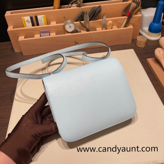 Hermes Constance 19cm swift 7R/ Azur Silver Hardware 18cm Full Handmade Hermes Constance 19cm swift 7R/ Azur Silver Hardware 18cm Full Handmade