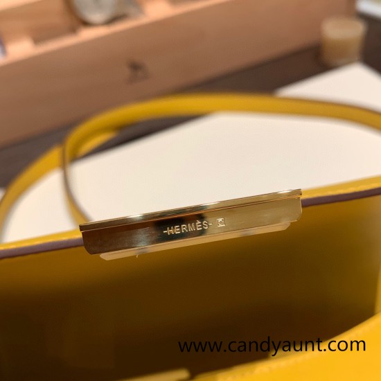 Hermes Constance 19cm swift 9D /Jaune Ambre Gold Hardware 18cm Full Handmade Hermes Constance 19cm swift 9D /Jaune Ambre Gold Hardware 18cm Full Handmade