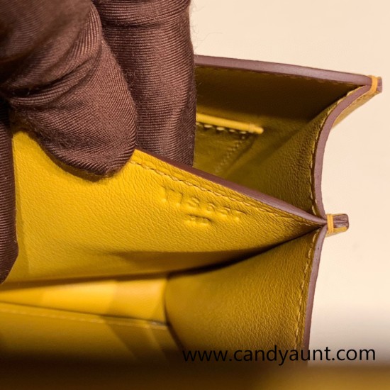 Hermes Constance 19cm swift 9D /Jaune Ambre Gold Hardware 18cm Full Handmade Hermes Constance 19cm swift 9D /Jaune Ambre Gold Hardware 18cm Full Handmade