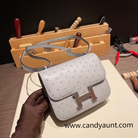 Hermes Constance 19cm ostrich 8L /Beton Gold Hardware 18cm Full Handmade Hermes Constance 19cm ostrich 8L /Beton Gold Hardware 18cm Full Handmade