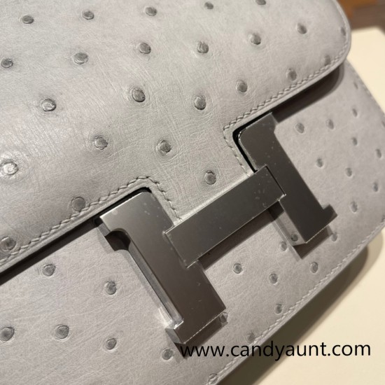 Hermes Constance 19cm ostrich 8L /Beton Gold Hardware 18cm Full Handmade Hermes Constance 19cm ostrich 8L /Beton Gold Hardware 18cm Full Handmade