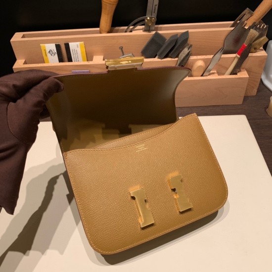 Hermes Constance 19cm Epsom U8/ Bronze Dore Gold Hardware 18cm Full Handmade Hermes Constance 19cm Epsom U8/ Bronze Dore Gold Hardware 18cm Full Handmade