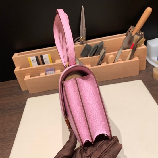 Hermes Constance 19cm Epsom X9 /Mauve Sylvestre Gold Hardware 18cm Full Handmade Hermes Constance 19cm Epsom X9 /Mauve Sylvestre Gold Hardware 18cm Full Handmade