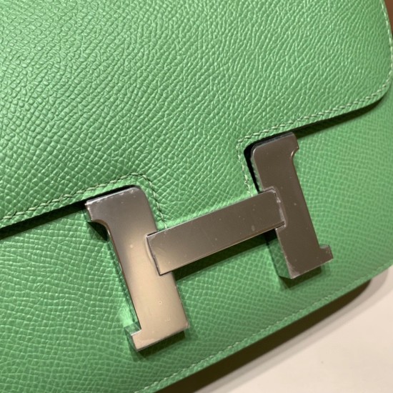 Hermes Constance 19cm Epsom 3I /Vert Criquet Gold Hardware 18cm Full Handmade Hermes Constance 19cm Epsom 3I /Vert Criquet Gold Hardware 18cm Full Handmade