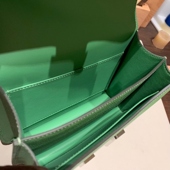 Hermes Constance 19cm Epsom 3I /Vert Criquet Gold Hardware 18cm Full Handmade Hermes Constance 19cm Epsom 3I /Vert Criquet Gold Hardware 18cm Full Handmade