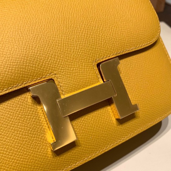 Hermes Constance 19cm Epsom 7R/ Azur Gold Hardware 18cm Full Handmade Hermes Constance 19cm Epsom 7R/ Azur Gold Hardware 18cm Full Handmade